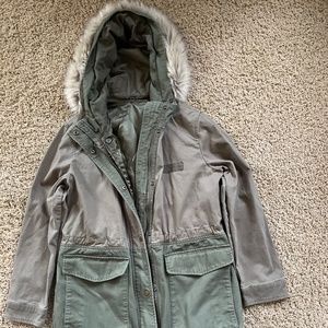 GAP  women’s hooded green parka jacket M